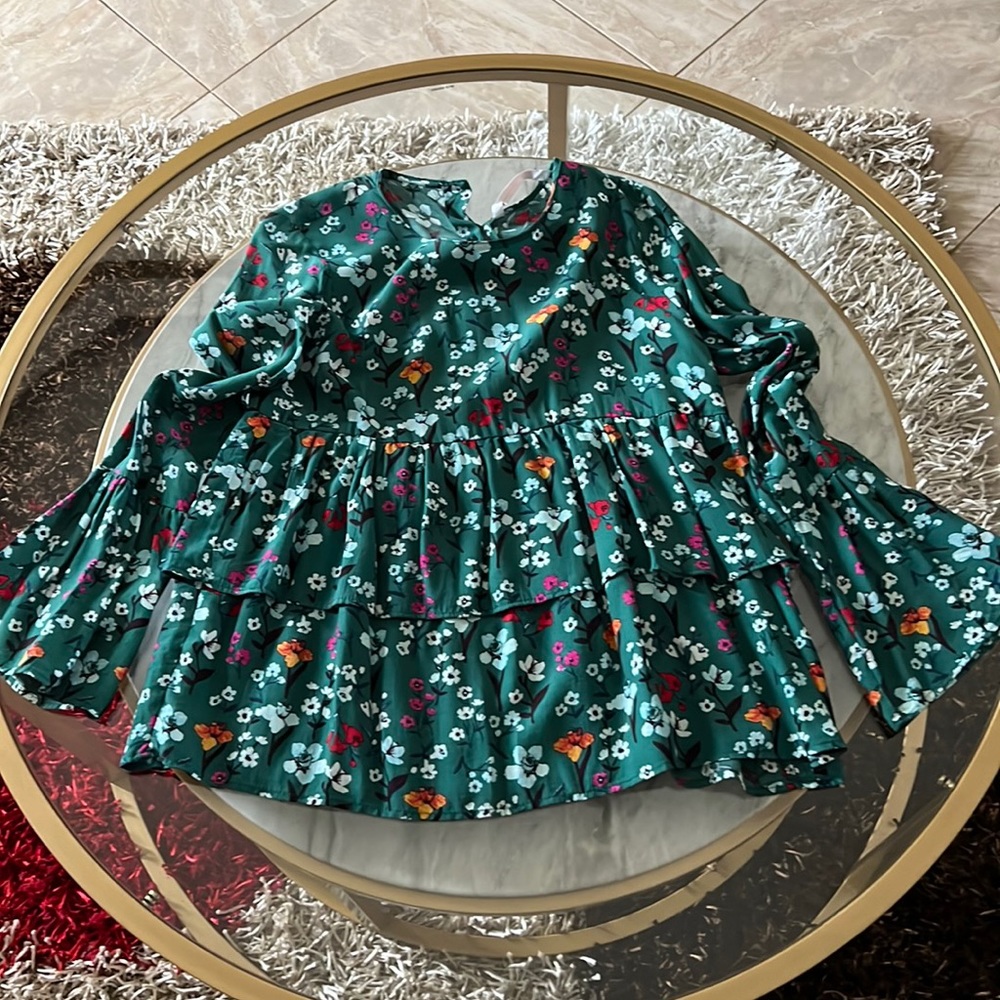 Floral Zara blouse size xs